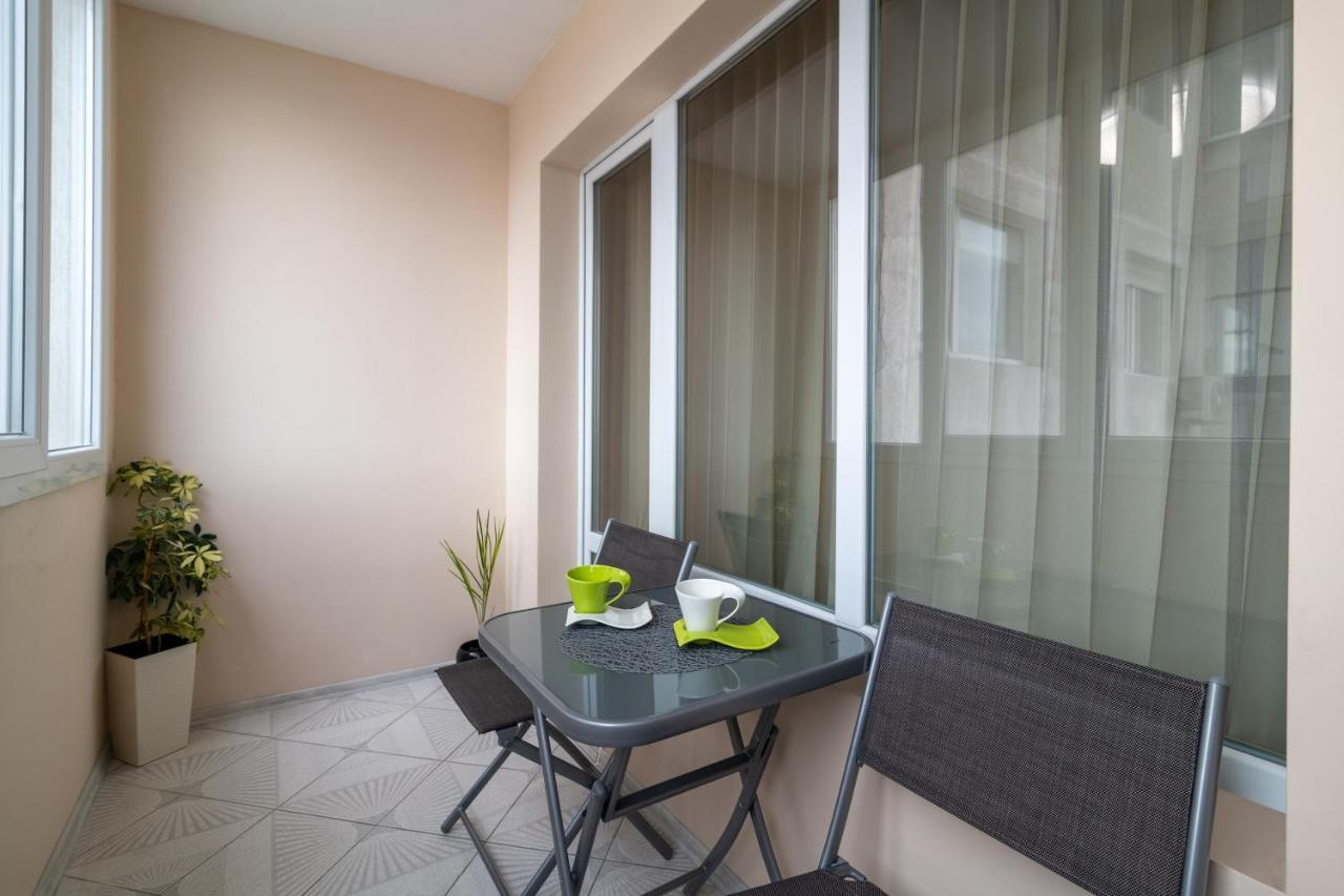 Bgapartments - Momina Salza Βάρνα Εξωτερικό φωτογραφία